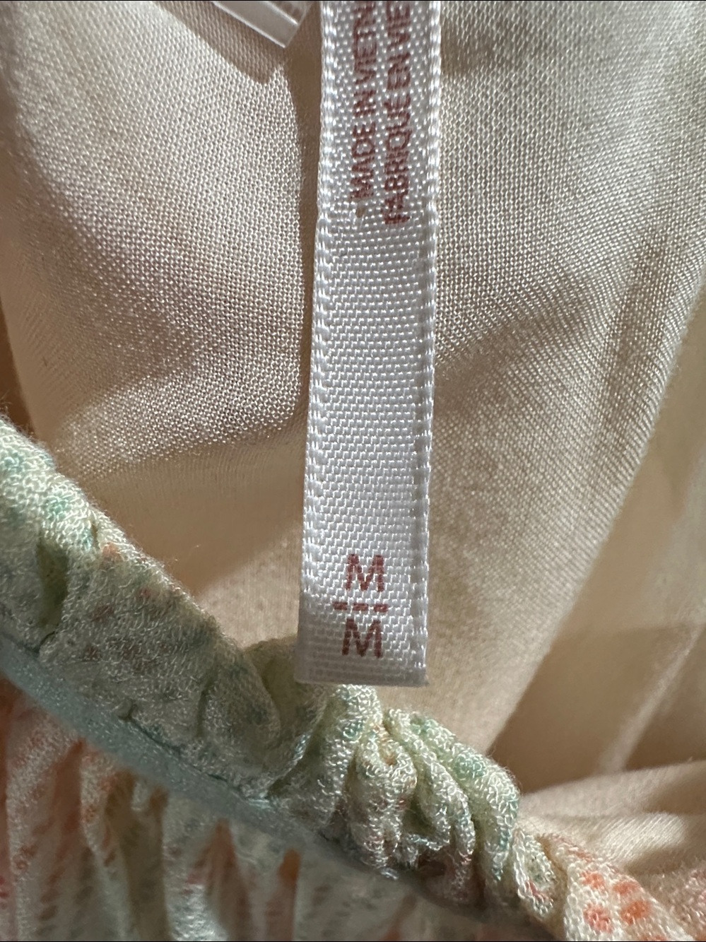 Free People
Flowy Pastel top with Spaghetti Straps - Picture 3 of 8